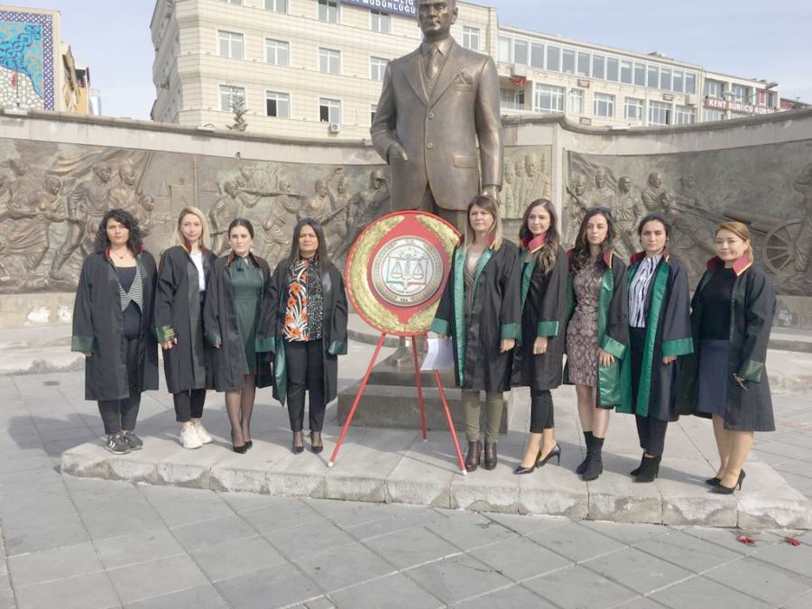  Kayseri Barosu Kadın Hakları Komisyonu ‘8 Mart Dünya Emekçi Kadınlar Günü’ nü kutladı 