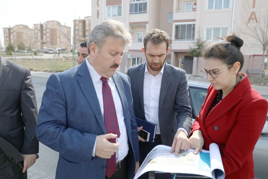 Başkan Palancıoğlu, mahallelerin ihtiyaçlarını çözüyor 