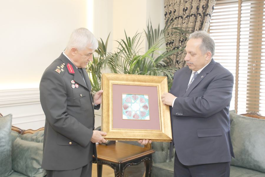 Jandarma Genel Komutanı Çetin’den Yalçın’a ziyaret 