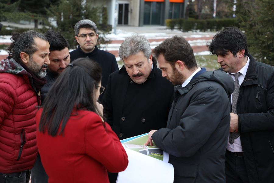 Melikgazi’de Alparslan Parkı yenileniyor