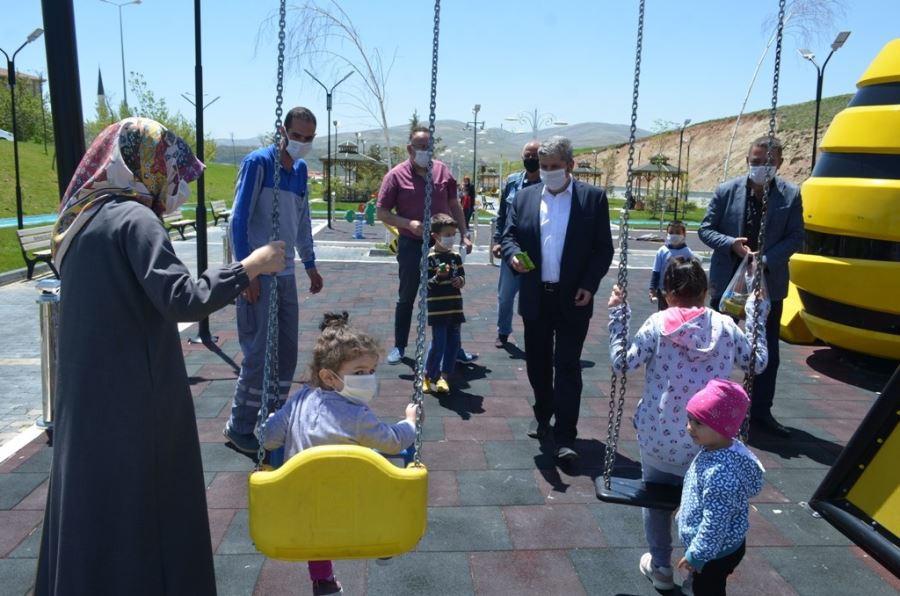 çocukları Başkan Özkan Altun karşıladı