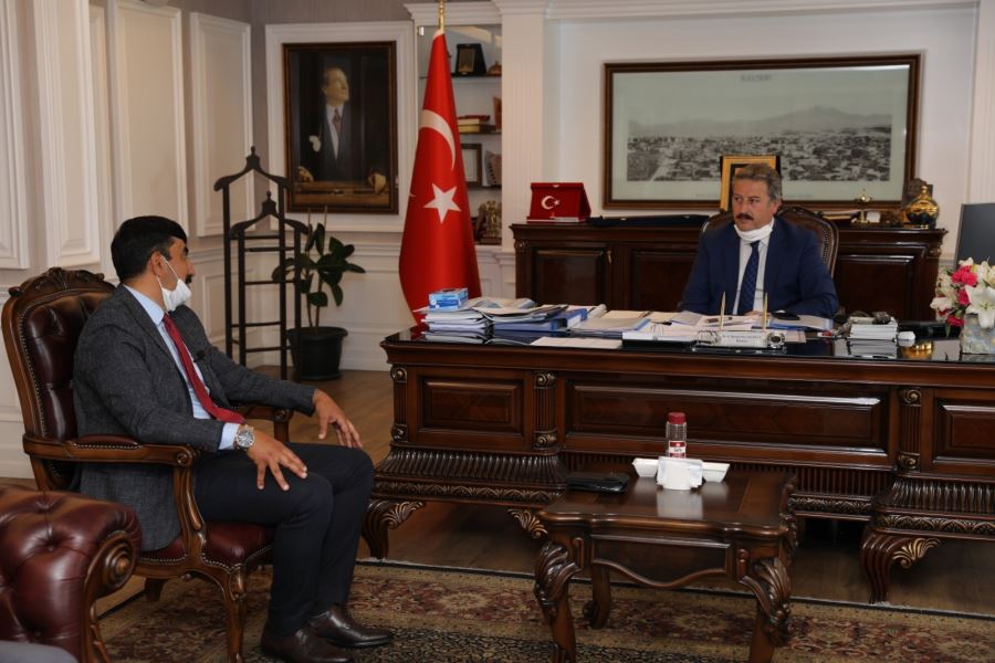 Başkan Palancıoğlu 1 Mayıs Emek ve Dayanışma Günü