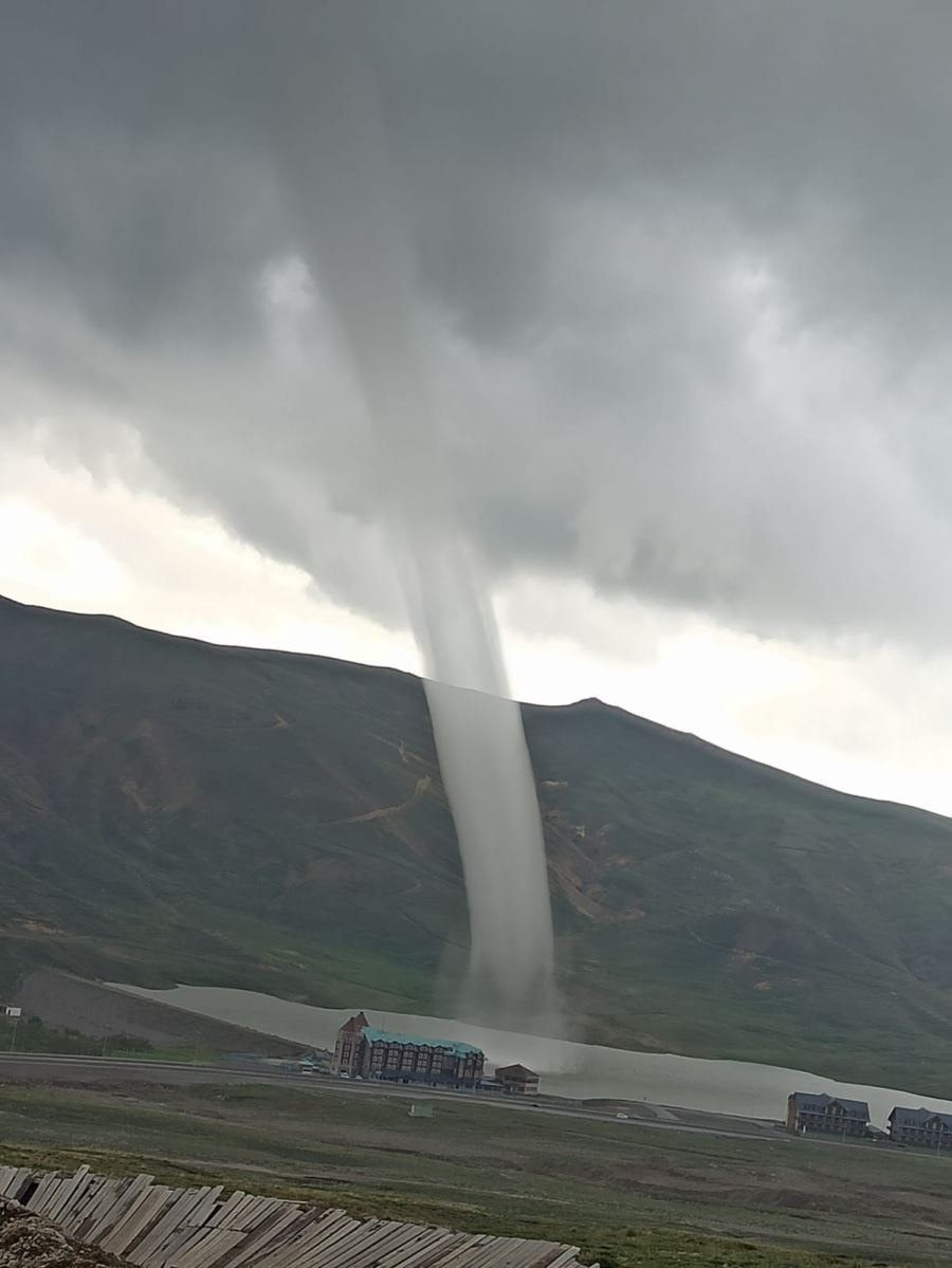 Erciyes’te şaşırtan görüntü