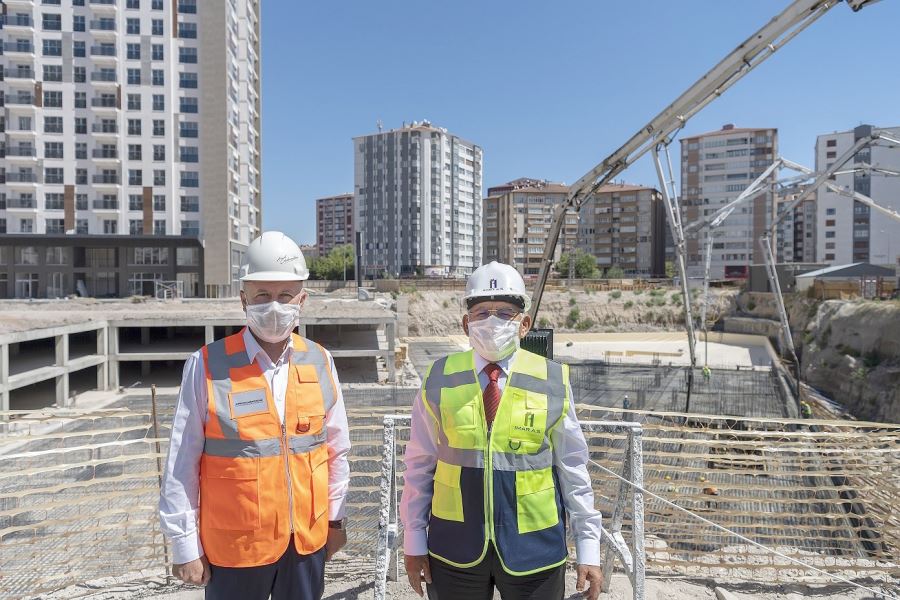 Başkan Büyükkılıç Sahabiye’de temel attı, yeşil alan müjdesi verdi