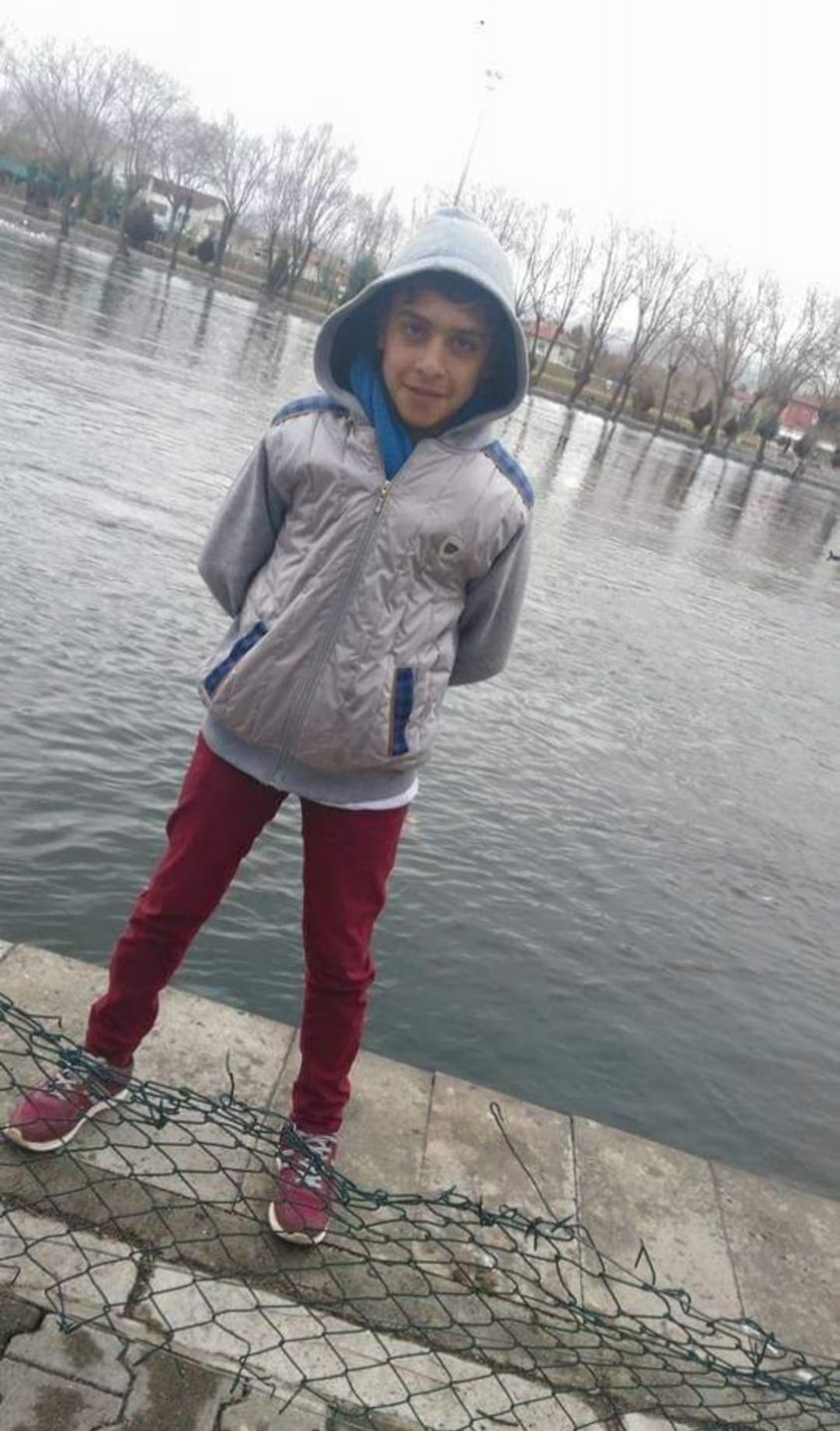  14 yaşındaki çocuk, av tüfeğinin kazara ateş alması sonucu hayatını kaybetti