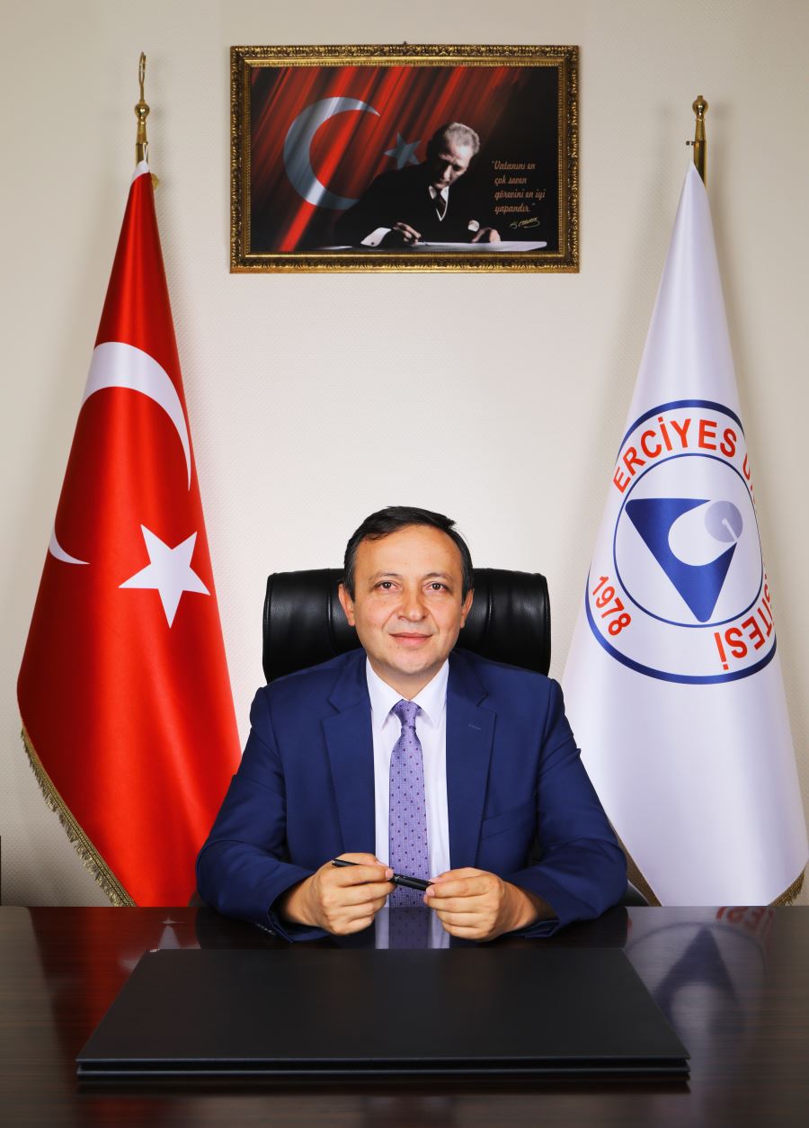 ERÜ Rektörü Prof. Dr. Mustafa Çalış’tan “30 Ağustos Zafer Bayramı” Mesajı