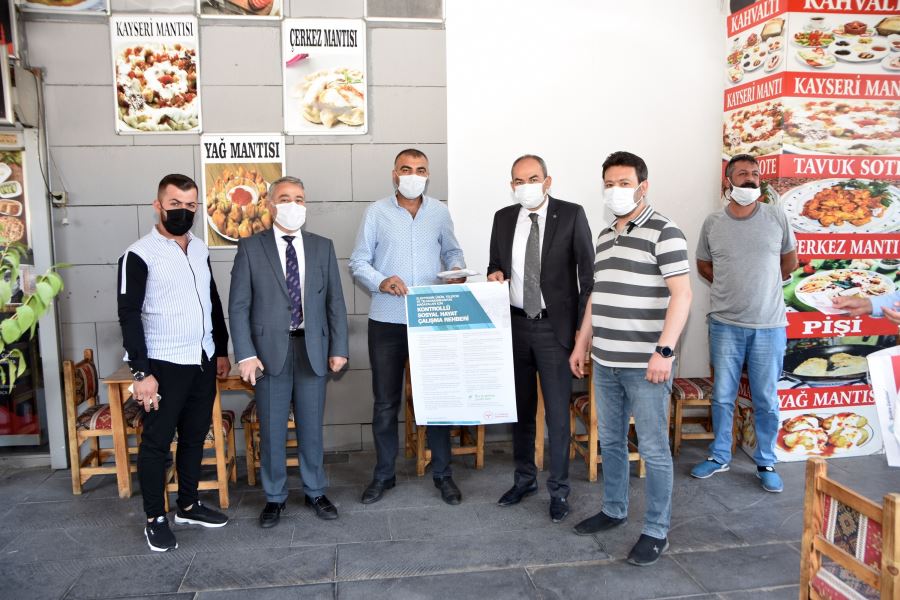 KTO Başkanı Gülsoy’dan Hunat Çarşısı’nda korona virüs denetimi 