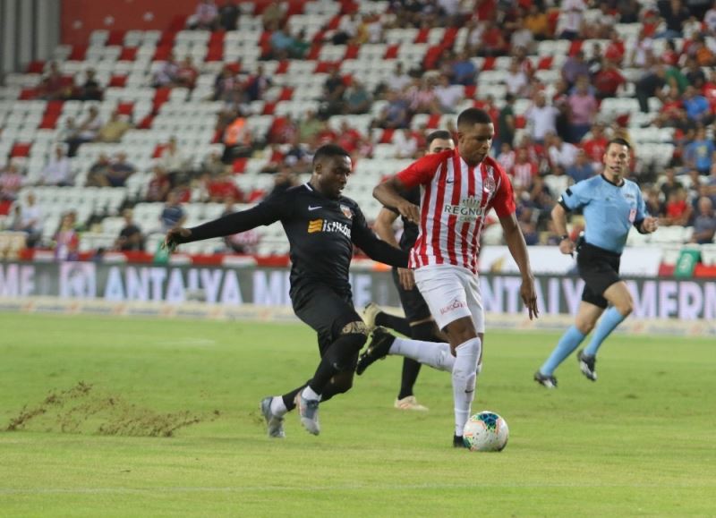 Fırat Aydınus ilk kez Kayserispor-Beşiktaş maçında
