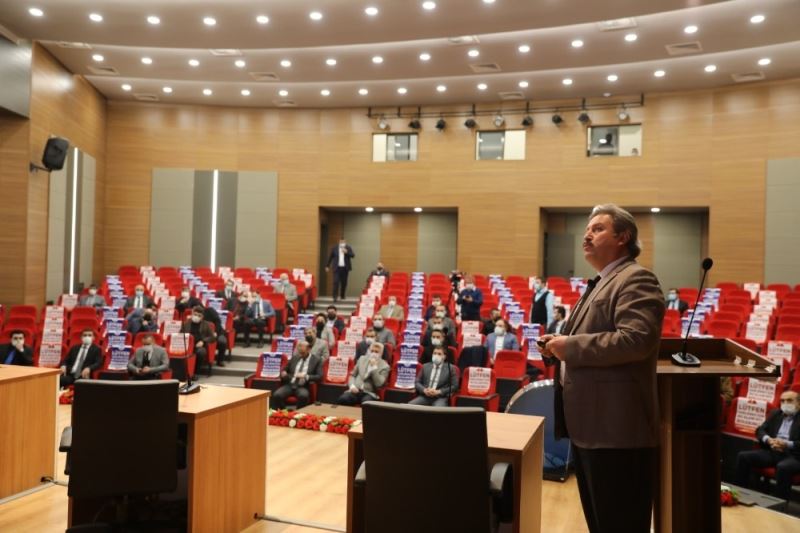 Başkan Palancıoğlu, MHP yönetim kuruluna 2020 yılında yapılan hizmetleri anlattı
