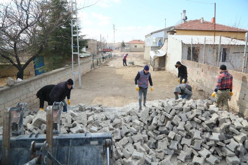 Kulpak Mahallesi’nde 10 bin metrekarelik parke yapımına başlandı
