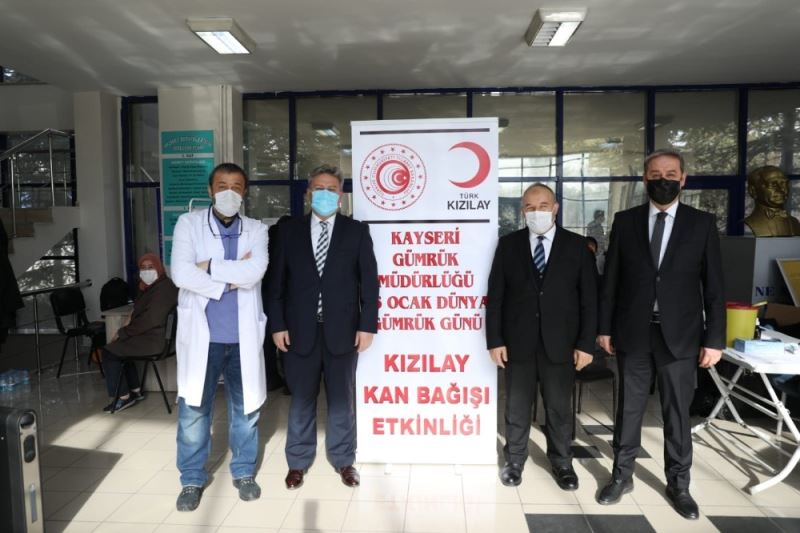 Başkan Palancıoğlu Kayseri Gümrük Müdürlüğü’nü ziyaret etti
