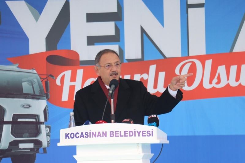 AK Parti Genel Başkan Yardımcısı Mehmet Özhaseki, 