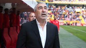 Kayserispor Teknik Direktörü Samet Aybaba görevinden istifa etti.