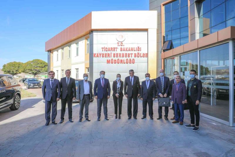 Başkan Palancıoğlu: “Serbest bölgede istihdamın ve üretimin artması için çalışıyoruz”

