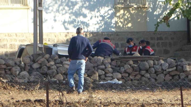 Kayseri’de arazi kavgasında 3 kardeş öldü, anne ağır yaralandı
