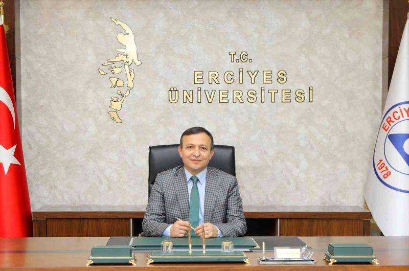 ERÜ Rektörü Prof. Dr. Mustafa Çalış’ın 29 Ekim Cumhuriyet Bayramı mesajı
