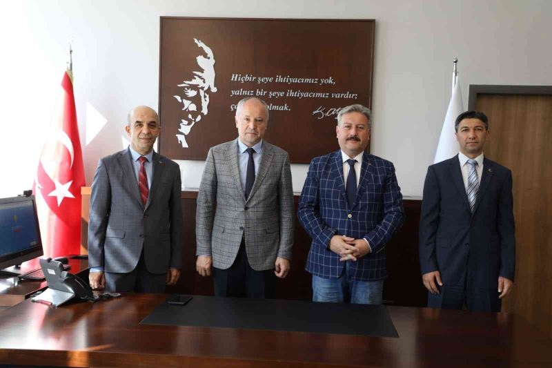 Başkan Palancıoğlu Tapu ve Kadastro Kayseri Bölge Müdürlüğünü ziyaret etti
