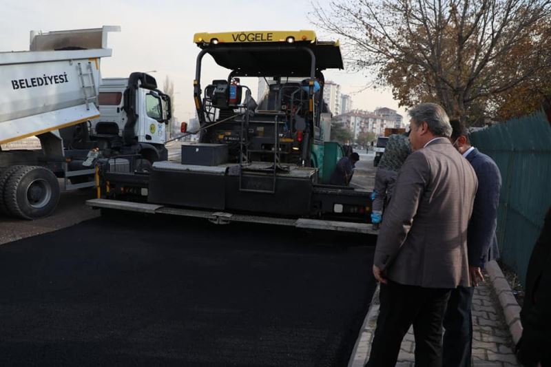 Başkan Palancıoğlu, Mensucat Caddesi çalışmalarını inceledi
