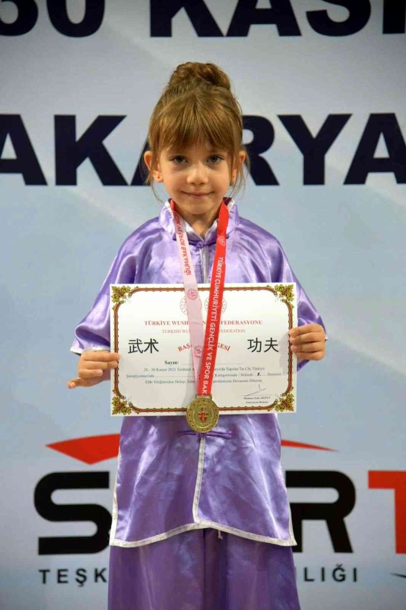 Mira Özaktı, Türkiye Şampiyonu oldu
