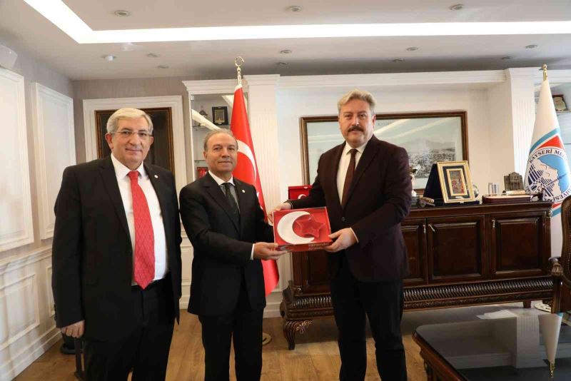 Kızılay’dan Başkan Palancıoğlu’na ziyaret
