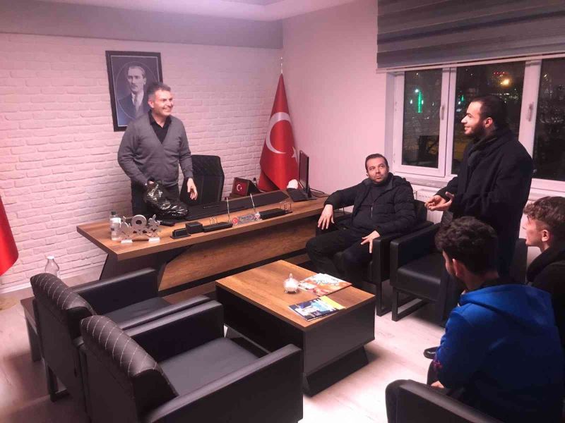 Kayseri Amatör’ün en centilmen futbolcusu Gökhan Yeşilbaş seçildi
