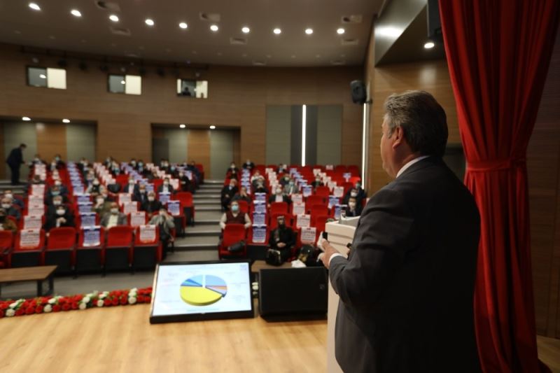 Başkan Palancıoğlu, 2020 yılı hizmetlerini muhtarlar ve belediye personeline anlattı
