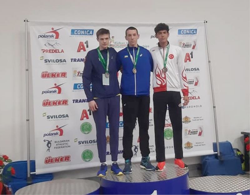 Atila Göktuğ Taşdelen, Balkan şampiyonasından madalya ile döndü
