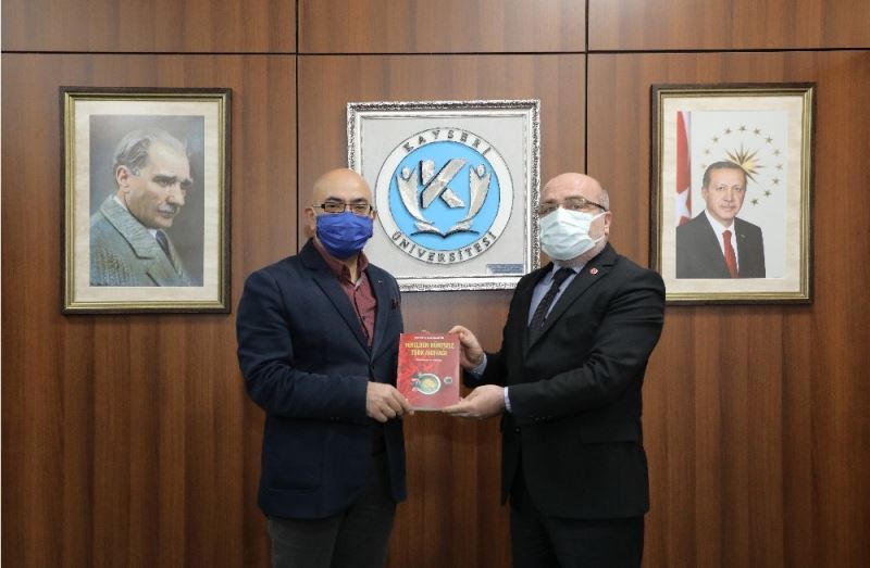Erciyes A.Ş. Yönetim Kurulu Başkanı Cıngı, Rektör Karamustafa’yı Ziyaret Etti
