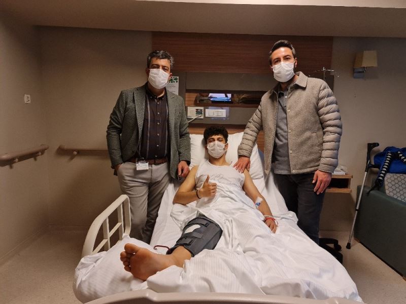 Yeni Malatyasporlu Buğra Demirci Acıbadem Kayseri Hastanesinde ameliyat oldu
