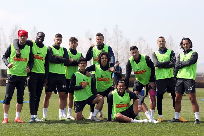 Kayserispor, Göztepe maçı hazırlıklarını sürdürüyor
