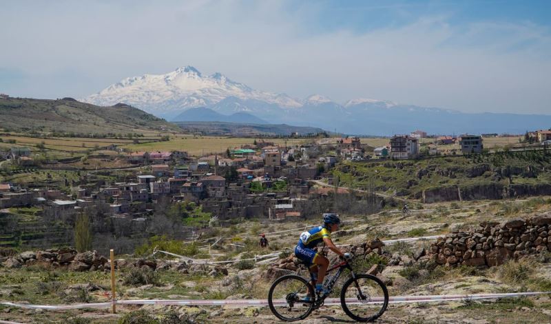 Kayseri’de Uluslararası Dağ Bisikleti Yarışları Heyecanı
