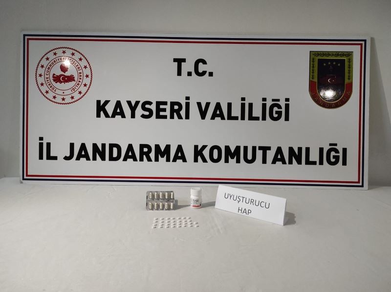 Jandarmadan uyuşturucu operasyonu
