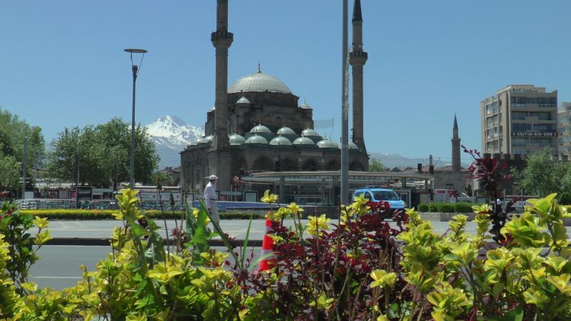 Kayseri’de Ramazan Bayramı sıcak geçecek
