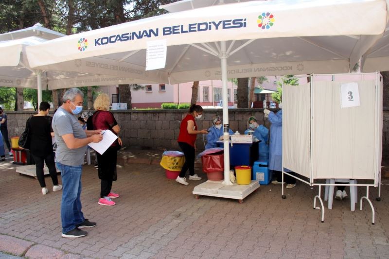 Kayseri’de aşıda yeni rekor: 25 bin 341

