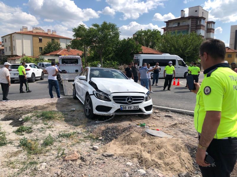 Kayseri’de trafik kazası : 8 yaralı
