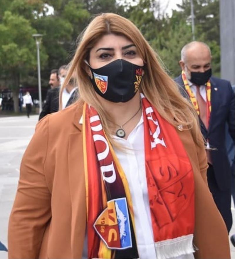 Kayserispor Başkanı Berna Gözbaşı:
