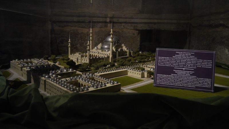 Mimar Sinan’ın eserlerini içeren minyatür sergi açıldı
