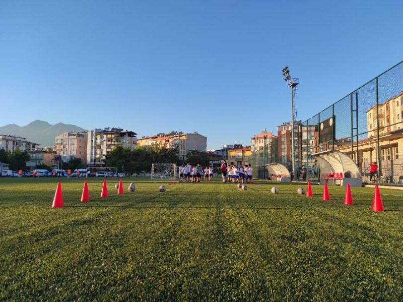 Develi Erciyesspor Kulübü’nün altyapı çalışmaları devam ediyor
