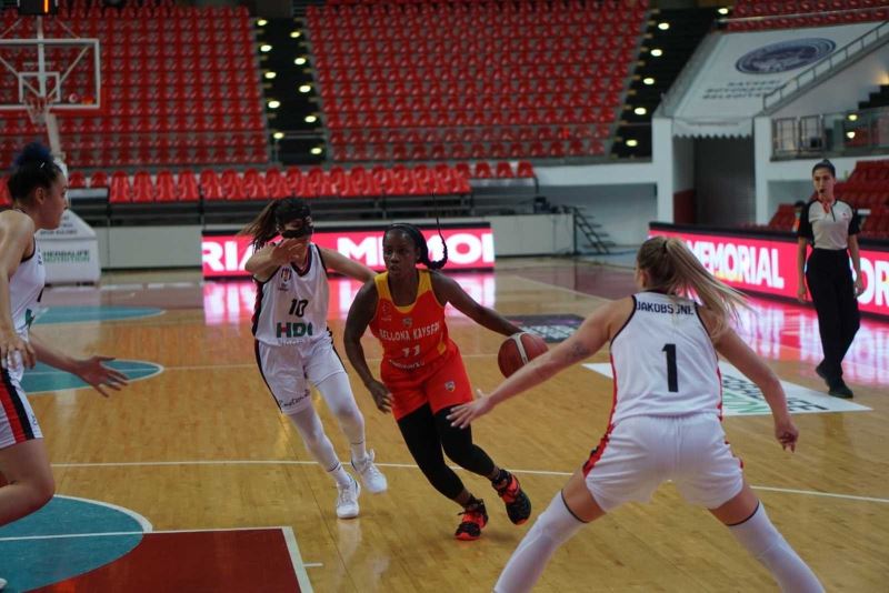 Erciyes Cup: Bellona Kayseri Basketbol: 73 - Beşiktaş: 69
