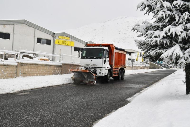 Kayseri OSB’de yollar açık, çalışmalar sürüyor
