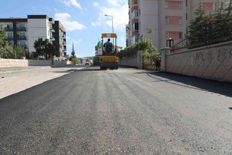 Talas’ta sonbahar asfaltı
