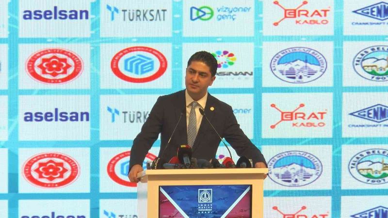 MHP’li Özdemir: “Türk milleti 21. yüzyılda yeni bir çağın daha kapısını araladı”
