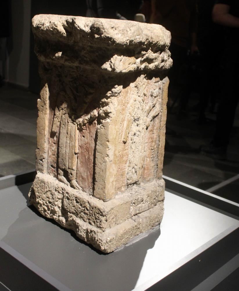 Anadolu’da tek olan 2 bin 500 yıllık sunak ait olduğu topraklarda