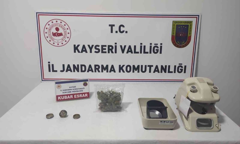 Jandarmadan uyuşturucu operasyonu
