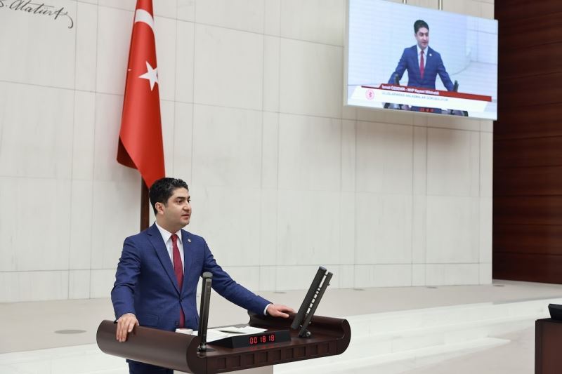 MHP’li Özdemir: “Türkiye, küresel gelişmelerde neticeyi tayin edebilecek kadar büyük bir ülkedir”
