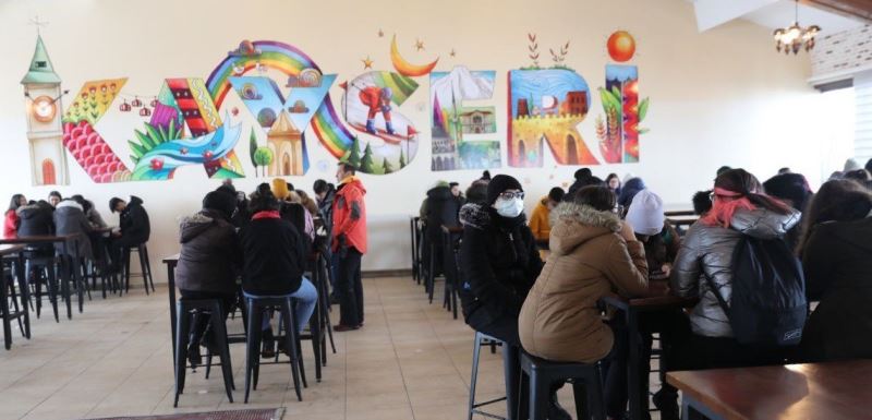 Kocasinan’ın başarılı öğrencileri Erciyes gezisi ile ödüllendiriliyor
