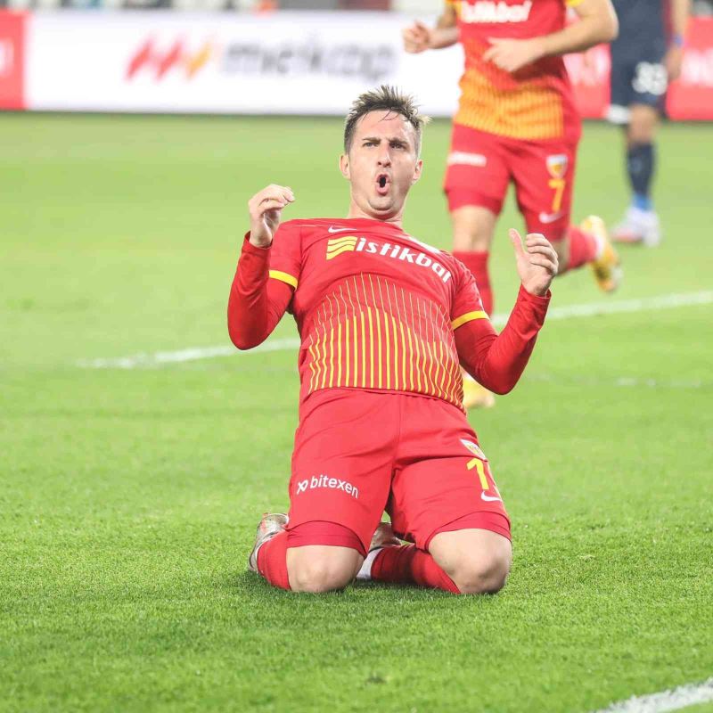 Kayserispor’un 1000. golünü atan Gavranovic:
