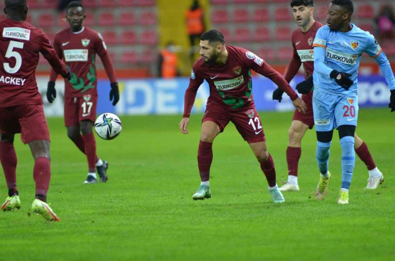 Spor Toto Süper Lig: Kayserispor: 1 - Hatayspor: 0 (İlk yarı)
