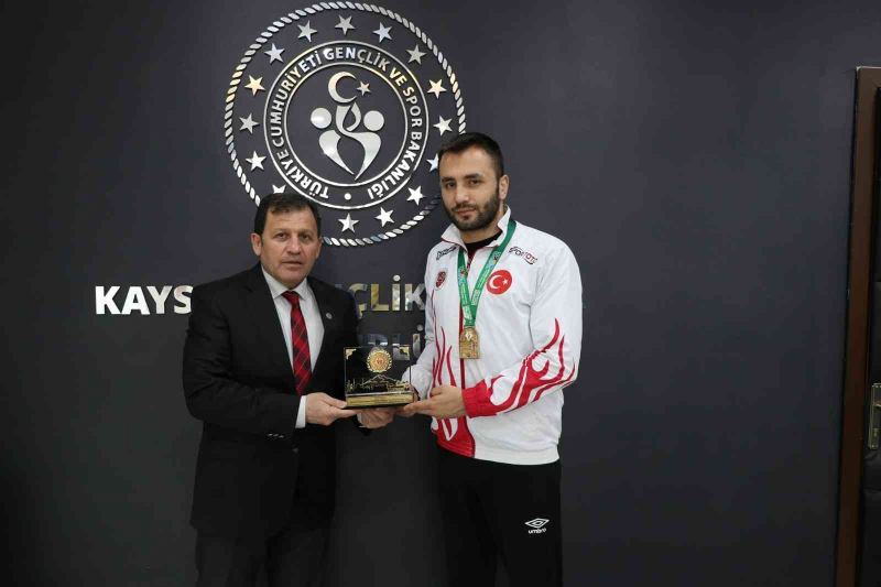 Avrupa Şampiyonlarından Ali İhsan Kabakcı’ya ziyaret
