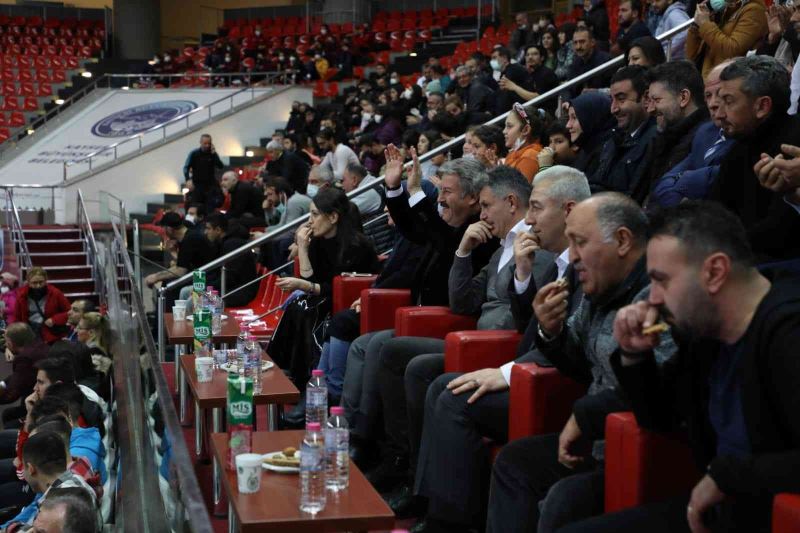 Başkan Palancıoğlu; Kayseri Basketbol’un maçını izledi
